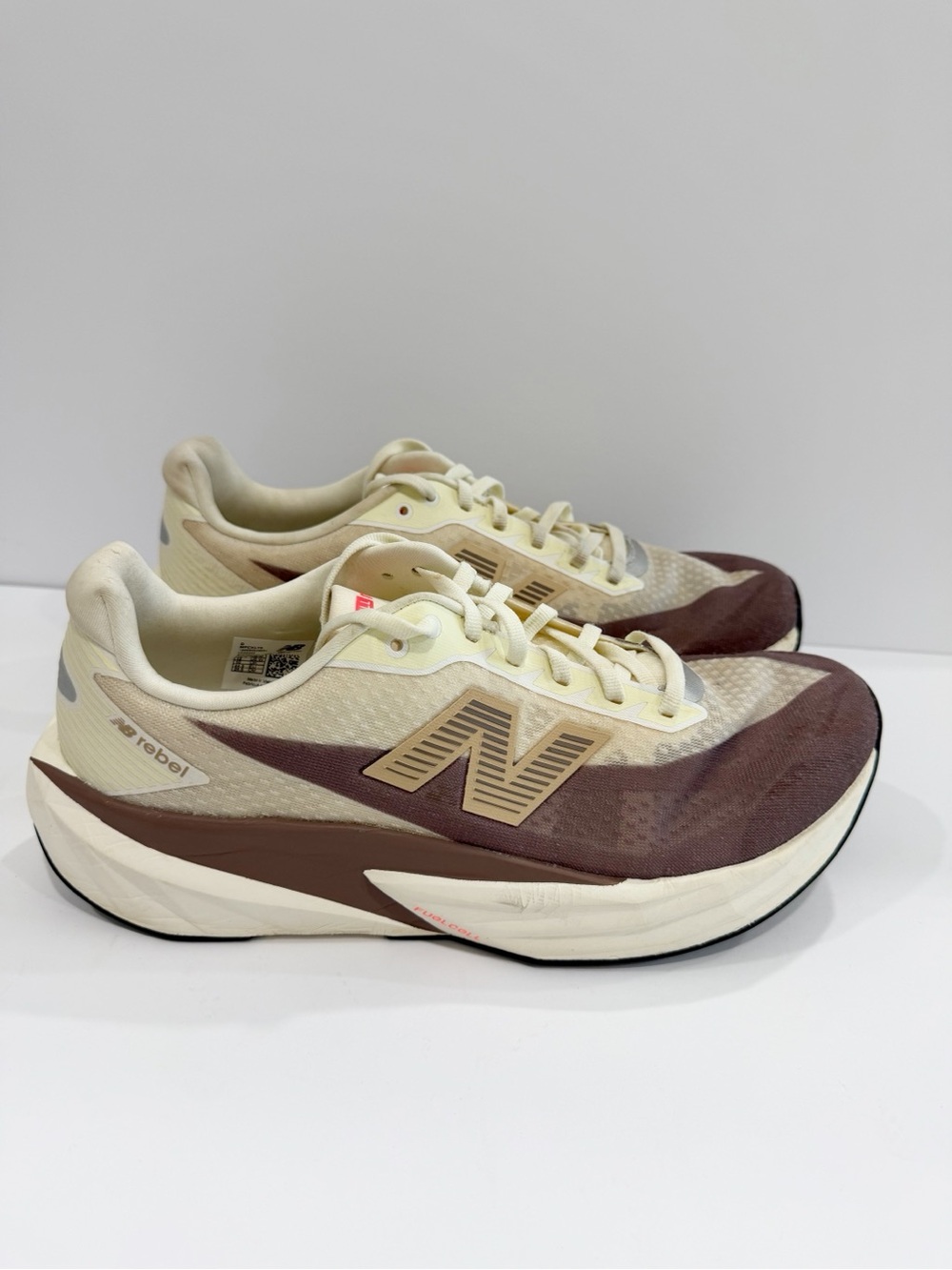 New Balance FuelCell Rebel v5 Men’s running shoes - Picture 2 of 11